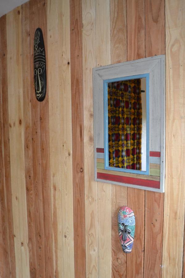 En Chapoisie Bed & Breakfast Ciney Luaran gambar