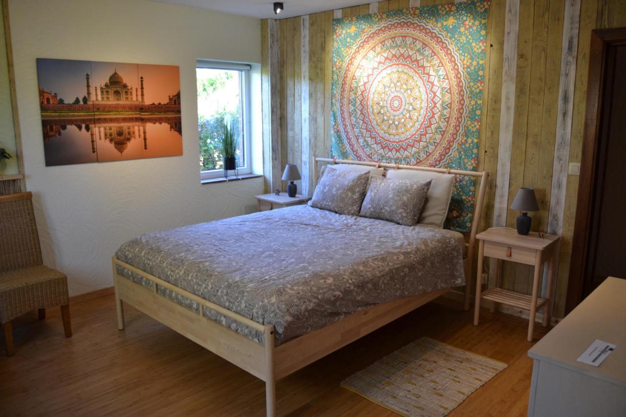 En Chapoisie Bed & Breakfast Ciney Luaran gambar
